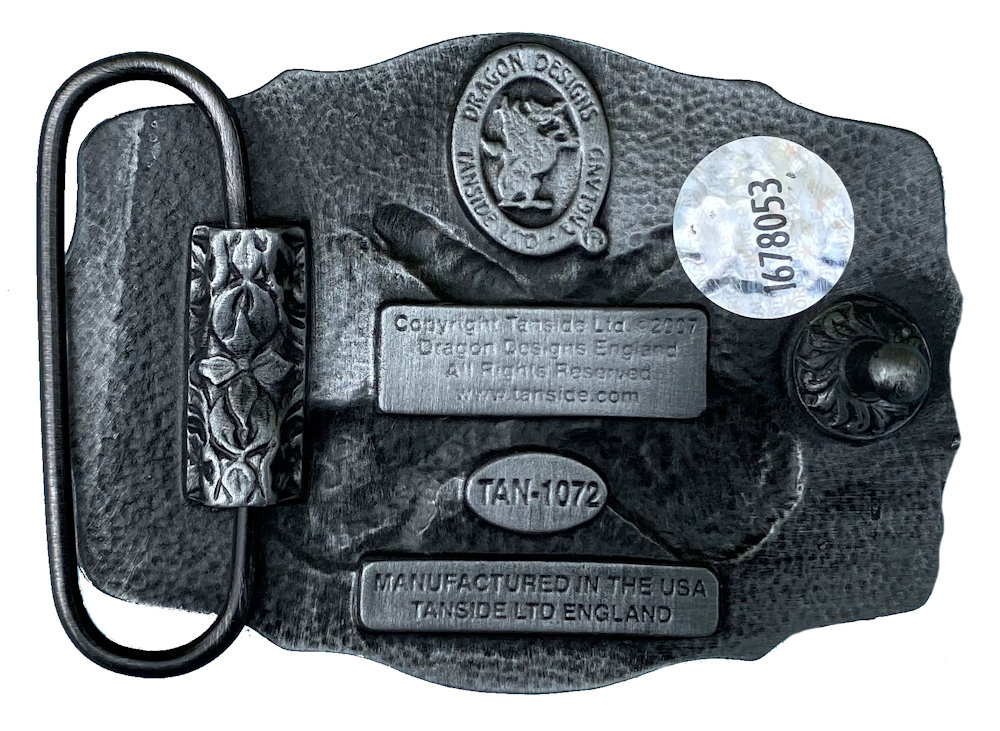 Crossed Guitars (black - white) Belt Buckle